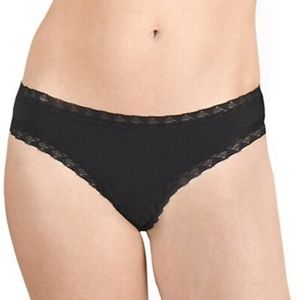 Natori Lace trim Thong XL NWT